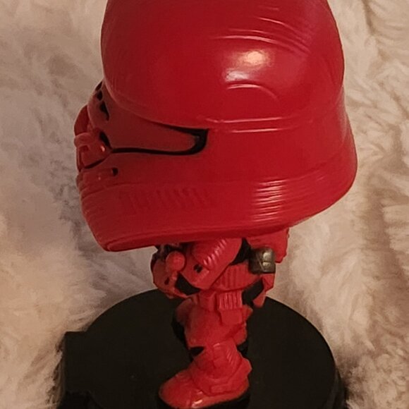 Funko Pop! Star Wars: The Rise of Skywalker, Episode 9 - Sith Jet Trooper Figure - Picture 3 of 6